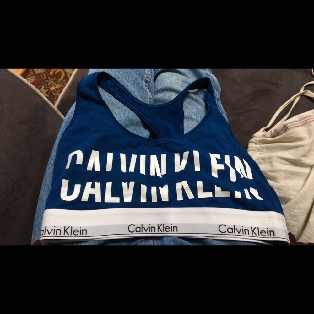 calvin klein bralette/sports bra